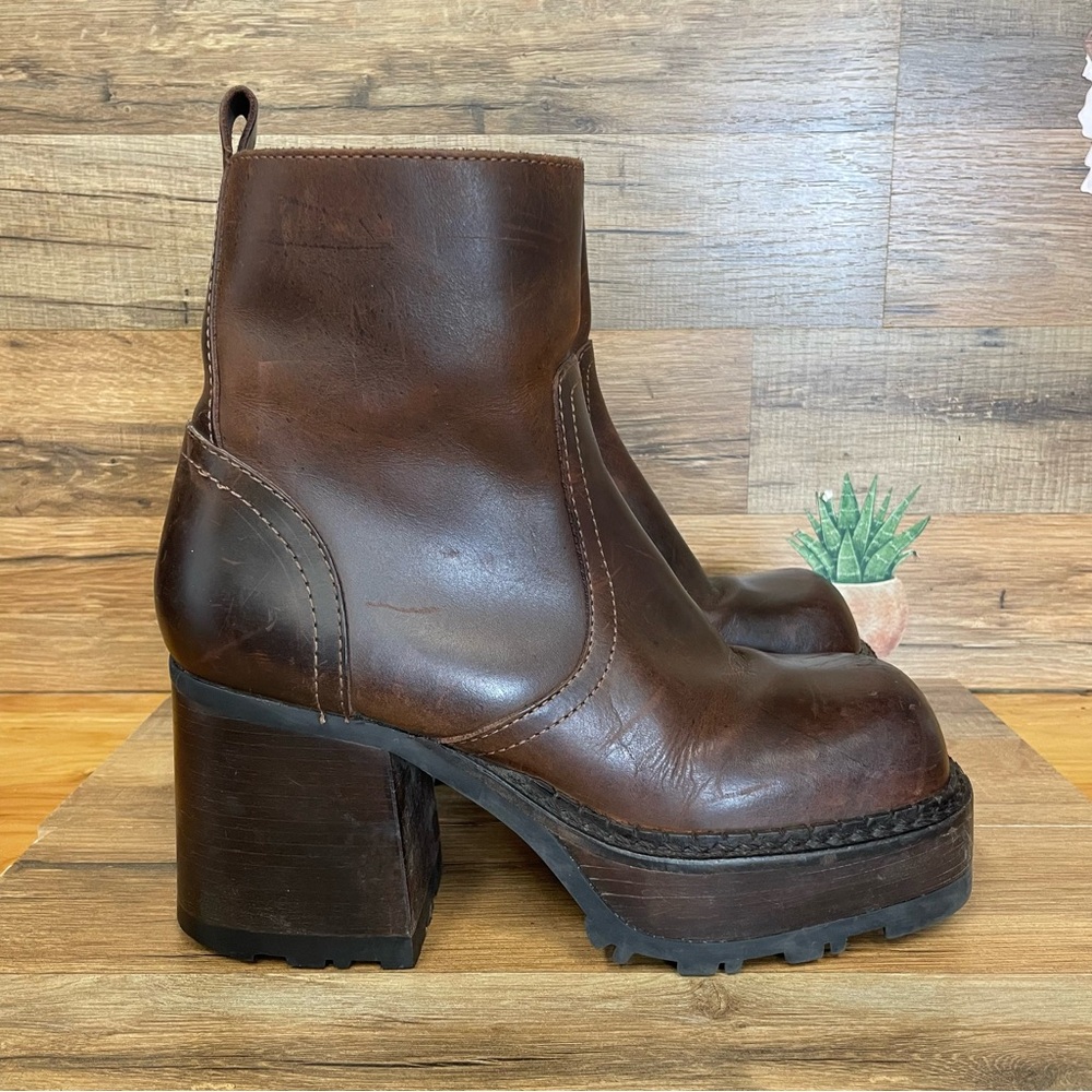 Vintage Steve Madden Spin chunky platform boots brown leather women’s 9.5